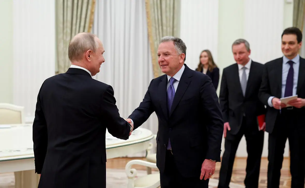 Владимир Путин и Стив Уиткофф (Александр Казаков / ТАСС)