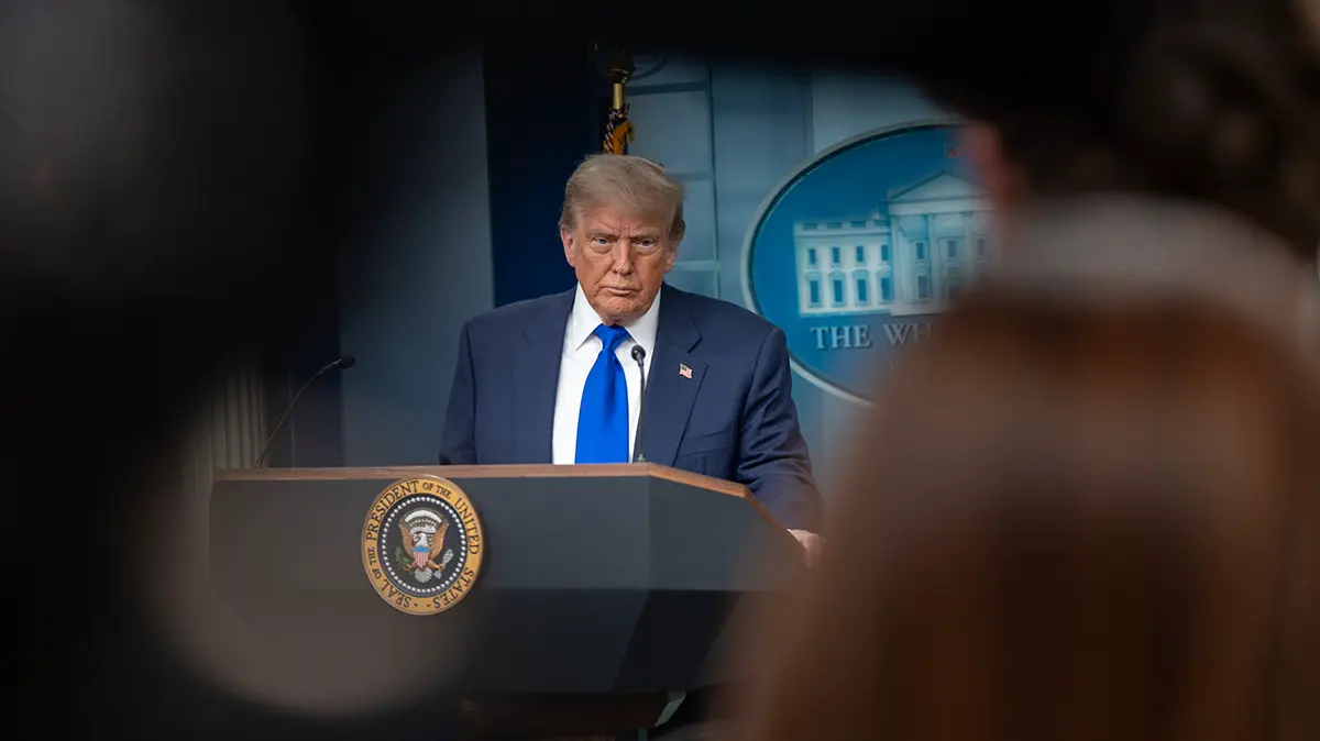 Трамп призвал Данию «убираться» из Гренландии из-за «двух собачьих упряжек»