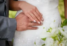 Бен Синай совершил героический поступок на свадьбе в Израиле ben sinaj sovershil geroicheskij postupok na svadbe v izraile-gazetarf-ru-0