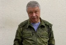 Генерал Владимир Алексеев встретился с Евгением Пригожиным general vladimir alekseev vstretilsya s evgeniem prigozhinym-gazetarf-ru-0