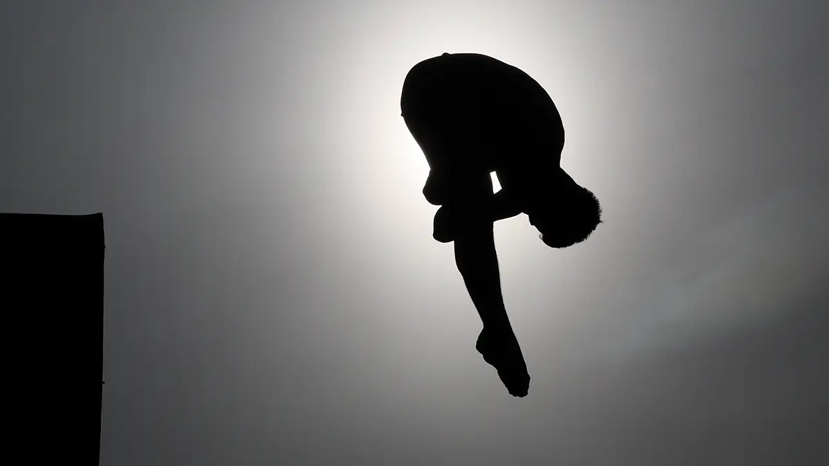 СМИ: Прыгуны на Олимпиаде делают инъекции в половые органы для дальности полета