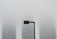 МЧС и Росгидромет: москвичам продлили предупреждение о тумане в ТиНАО mchs i rosgidromet moskvicham prodlili preduprezhdenie o tumane v tinao-gazetarf-ru-0