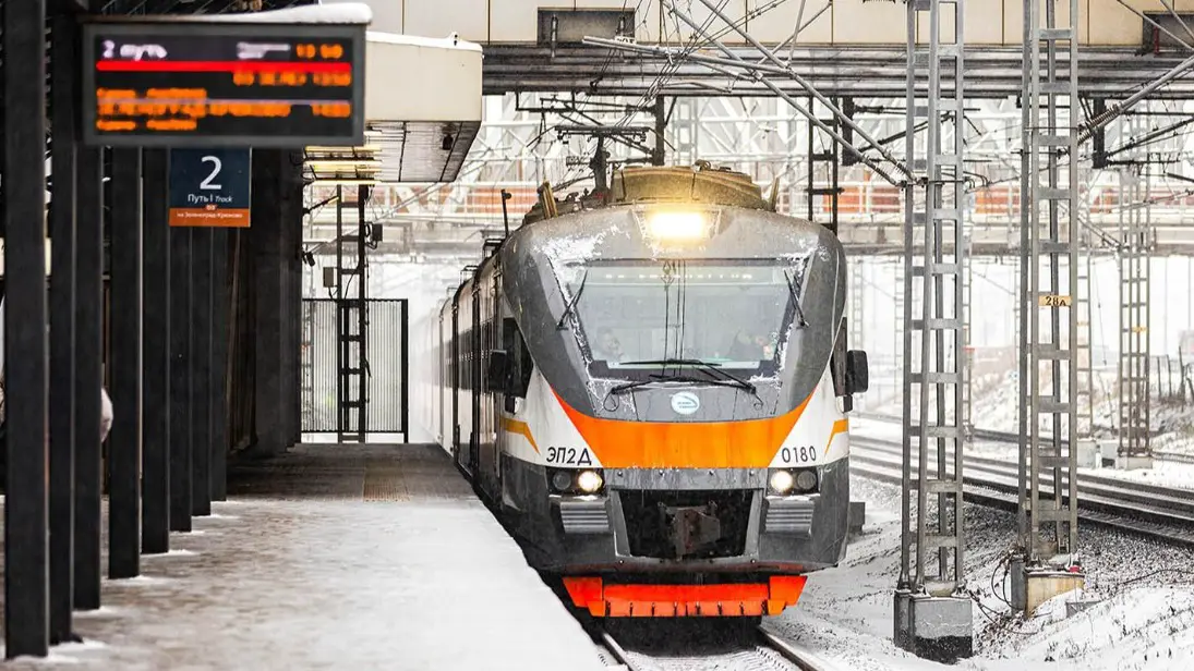 Собянин поддержал модернизацию 10 станций Ярославского и Павелецкого направлений