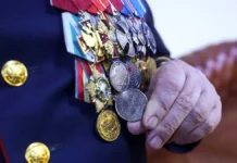 Минпросвещения и Совет ветеранов готовят гуманитарную акцию Пашкова и Могилевского minprosveshheniya i sovet veteranov gotovyat gumanitarnuyu akcziyu pashkova i mogilevskogo-gazetarf-ru-0