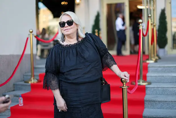 Яна Поплавская