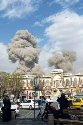 Утром в субботу в Тегеране прогремела целая серия взрывов