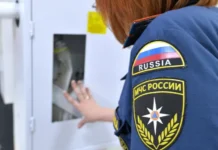 МЧС Севастополя устраняет взрывы и пожары в жилом секторе mchs sevastopolya ustranyaet vzryvy i pozhary v zhilom sektore-gazetarf-ru-0