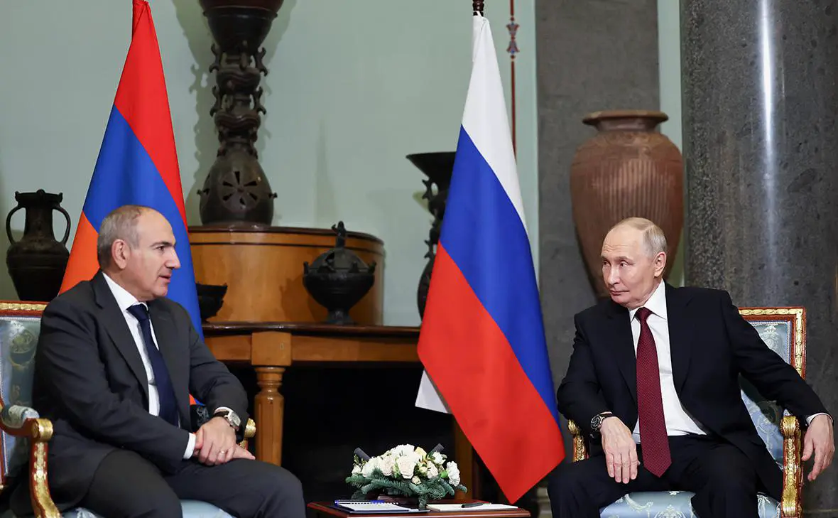 Никол Пашинян и Владимир Путин (Александр Казаков / ТАСС)