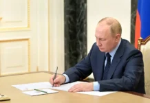 Путин при участии СПЧ решил помиловать 23 женщины putin pri uchastii spch reshil pomilovat 23 zhenshhiny-gazetarf-ru-0