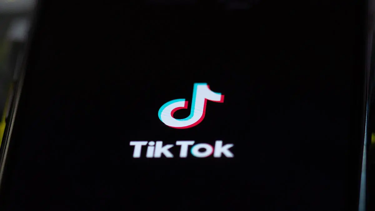 Суд в Москве оштрафовал TikTok и Apple суммарно на 6,5 миллиона рублей