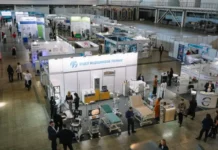 Алексей Шмыков и Татьяна Савинова открыли событие в Екатеринбурге aleksej shmykov i tatyana savinova otkryli sobytie v ekaterinburge-gazetarf-ru-0