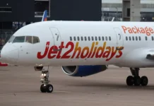 Инцидент с инженером Jet2 в аэропорту: работа и оптимизм специалистов inczident s inzhenerom 2 v aeroportu rabota i optimizm speczialistov-gazetarf-ru-0