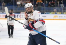 Металлург ведет серию с Торпедо в плей-офф КХЛ – успехи Козлова и Минулина metallurg vedet seriyu s torpedo v plejoff khl uspehi kozlova i minulina-gazetarf-ru-0