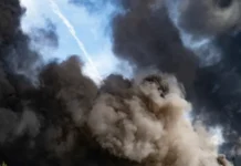 podderzhka zhitelej tuapse posle pozhara na npz v krasnodarskom krae-gazetarf-ru-0