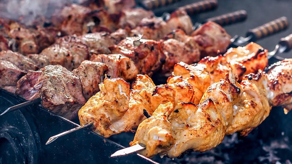 Стало известно, в каком регионе России самый дешевый шашлык