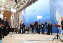 Евросоюз скрывает обострение вокруг Герхарда Шрёдера в Украине? evrosoyuz skryvaet obostrenie vokrug gerharda shryodera v ukraine-gazetarf-ru-0