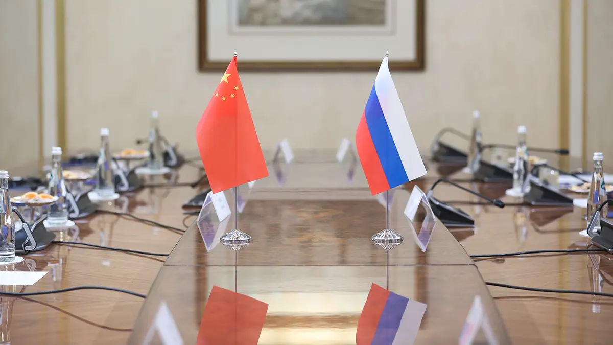 Постпред Китая в ООН признал, что Пекин ведет теневую дипломатию с РФ и Украиной