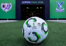 kristal pelas zavoeval istoricheskij trofej ligi konferenczij uefa-gazetarf-ru-0