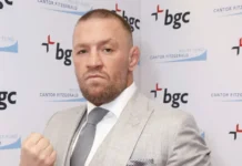 makgregor protiv holloueya dolgozhdannyj boj  v lasvegase-gazetarf-ru-0