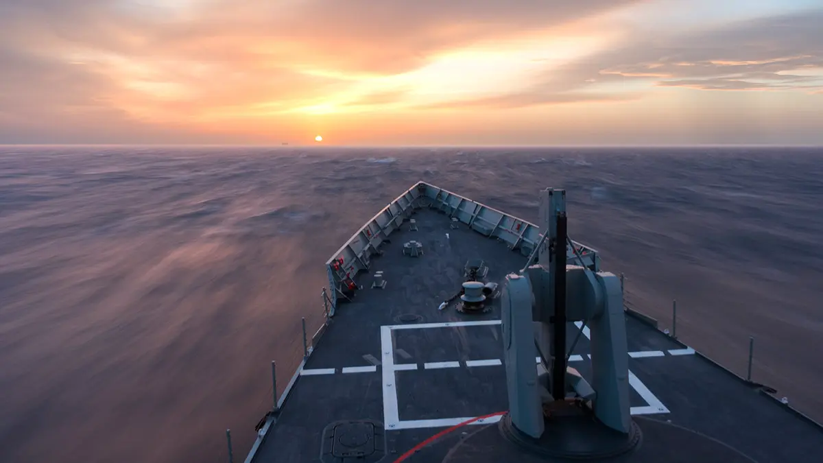 На американском эсминце USS Higgins в Индо-Тихоокеанском регионе вспыхнул пожар