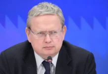Делягин, Джабаров озвучили мрачный сценарий конфликта РФ и Украины delyagin dzhabarov ozvuchili mrachnyj sczenarij konflikta rf i ukrainy-gazetarf-ru-0