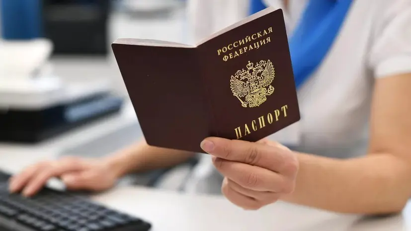 Проект RT помог матери погибшего бойца СВО из Казахстана подать заявление на гражданство