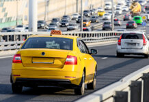 Инцидент с угрозами на дороге в центре Москвы 1a6d9faa-ae2e-4477-80a4-f4ef4d459b46-675f2d76