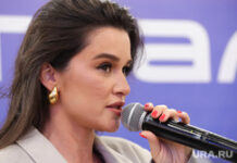 Звезда телевидения торжественно открыла семейный развлекательный комплекс в Екатеринбурге 51e9c2c2-debd-460d-b2b2-c8ce5a1f84ca-674bae67