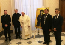 Историческая икона Богородицы получила благословение Папы Римского для Москвы ee9fde14-db87-49b8-9e1c-42e9ef983fd8-676ef76c