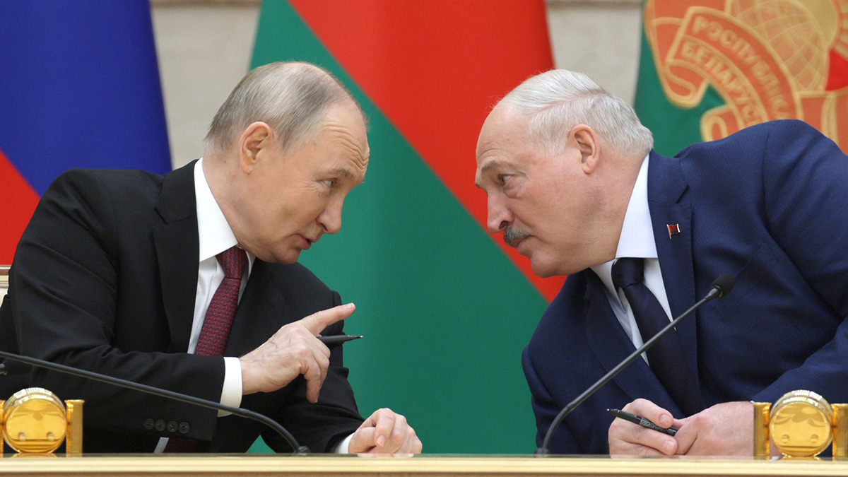 Путин и Лукашенко общались наедине около полутора часов в Питере