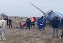 Все пассажиры самолета, совершившего аварийную посадку в Казахстане, остались живы 155382a2-ed7e-4cde-a3e3-9d638278e889-67bf00da
