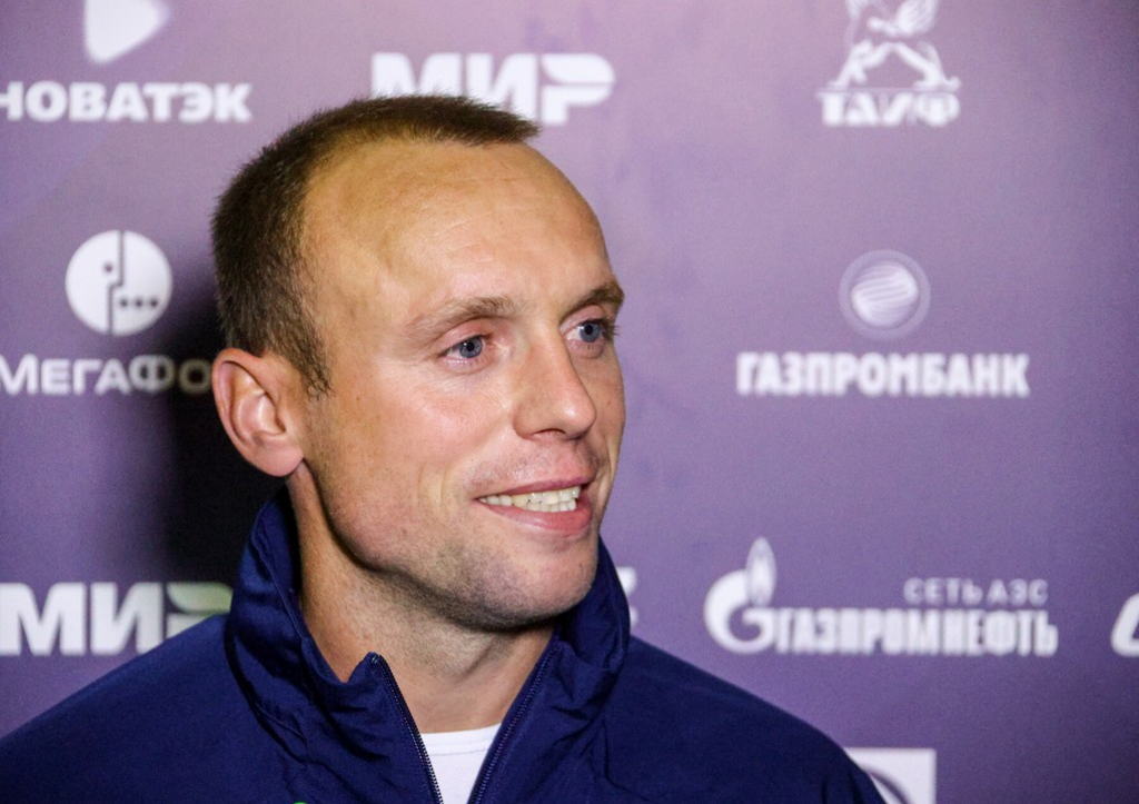 Денис Глушаков