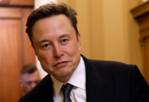 Илон Маск поддержал мемом смелый выбор одежды Магнуса Карлсена на шахматном турнире 5153cf86-fc10-4854-b1ee-871c7e820e55-67c48988