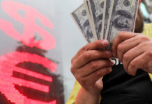 Позитивная динамика рубля: российская валюта преодолела важный рубеж Курсы валют в обменных пунктах Москвы 13 июня