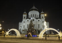 Рождество как время благодарности и помощи ближним Ночное рождественское богослужение в храме Христа Спасителя