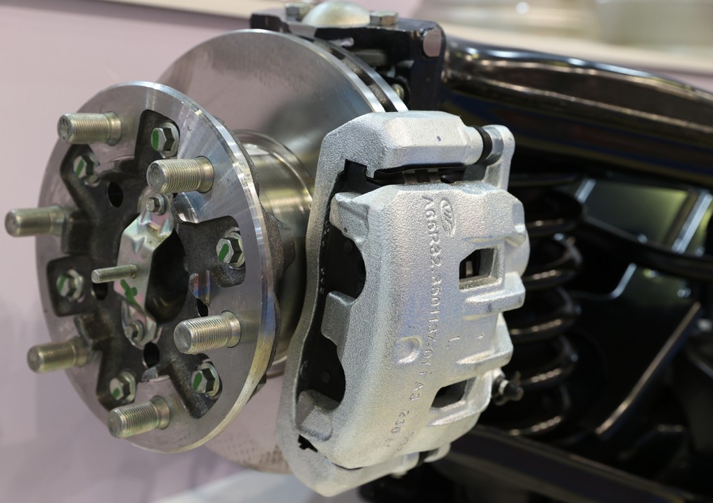 Водителям рассказали, какие автозапчасти подорожали больше всего