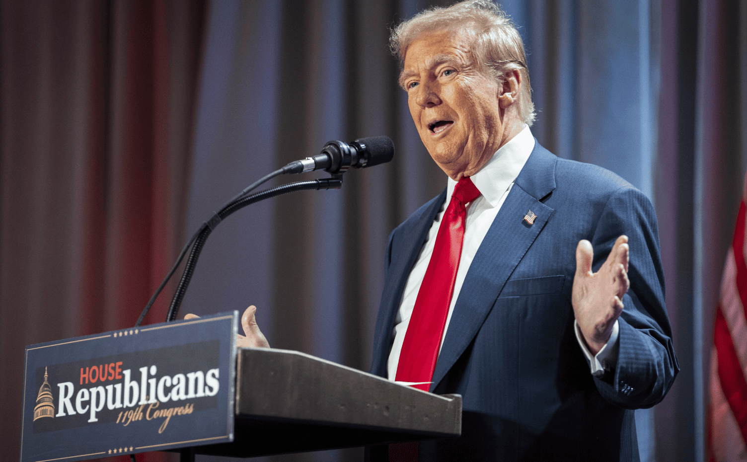 Дональд Трамп (Allison Robbert - Pool via CNP)