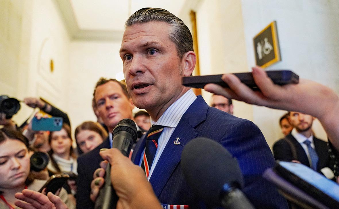 Пит Хегсет (Nathan Howard / Reuters)