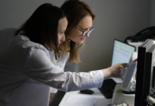 Подмосковные врачи совершили чудо: успешное лечение девочки с синдромом Гийена — Барре c2818a44-8070-44cf-9f4b-489b24f983a0-67bcdf00