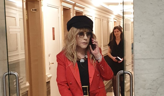 Поклонники раскрыли секрет "вечной молодости" Пугачевой за 100 рублей