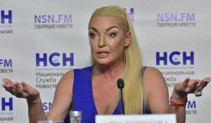 Россияне призвали Волочкову навести порядок в ее бане после новых снимков