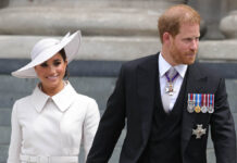 Новый этап в жизни принца Гарри и Меган Маркл Boris Johnson- Service of thanksgiving for the Queen