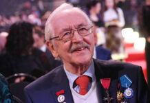 Василий Ливанов идет на поправку после серьезного лечения 4509de34-5c07-497e-83f6-6217777fc444-67e9432f