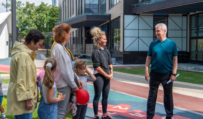 Собянин поручил открыть новую школу в Левобережном к 1 сентября