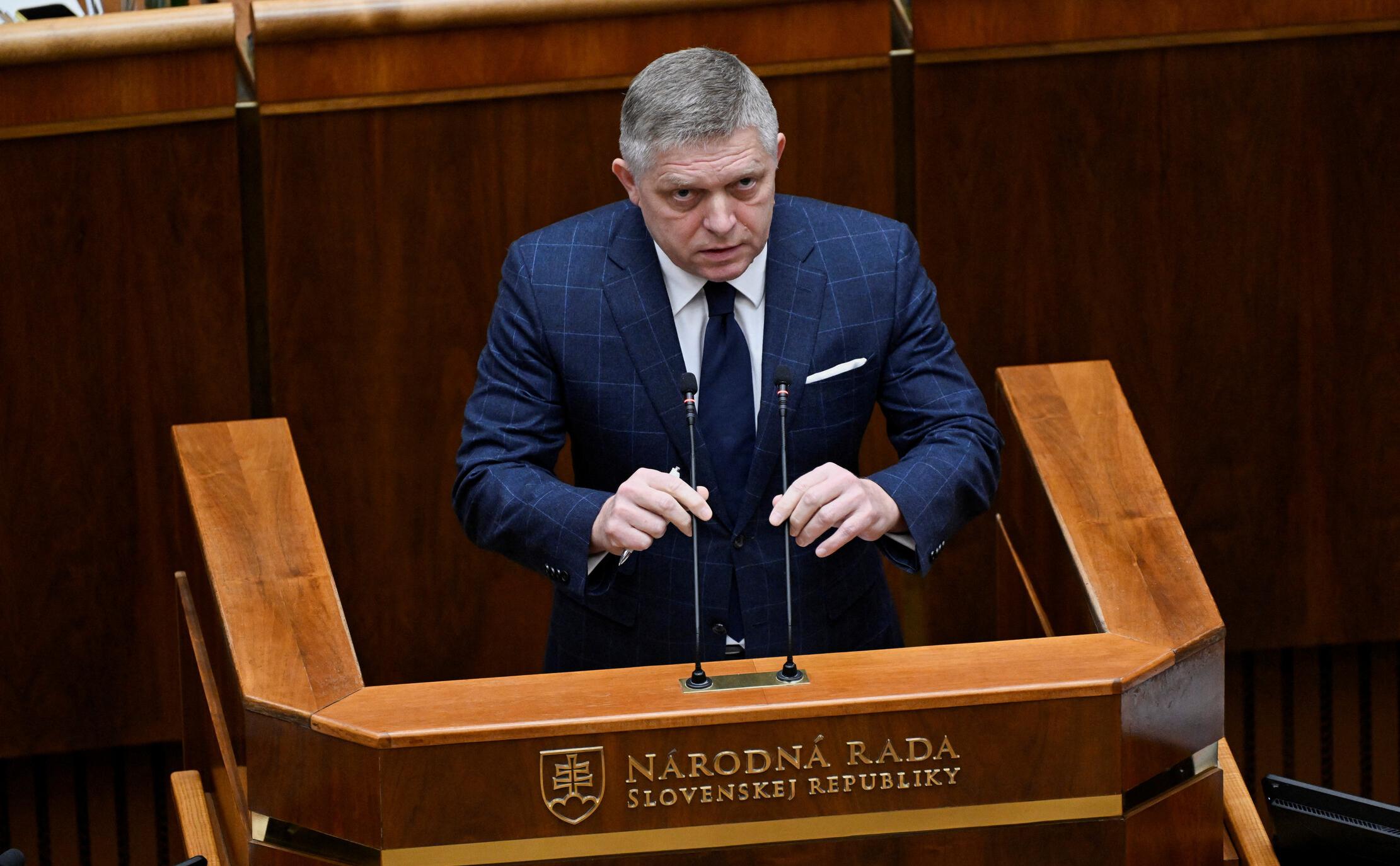 Роберт Фицо (Radovan Stoklasa / Reuters)