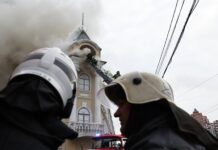 Успешное завершение тушения пожара в военном госпитале Тулы 8fa95594-3875-4aed-8b03-ae38413bb3b3-67d94927