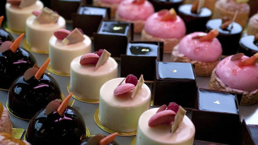 Названы самые вредные и опасные новогодние сладости для детей