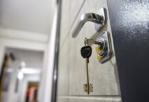 Шокирующий поворот в скандале с квартирой для многодетной семьи в Подмосковье a34aa3d6-7b39-47df-8335-cef172605c07-67db198f