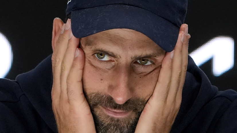 Джоковича освистали после его снятия в полуфинале AO, Зверев заступился за него