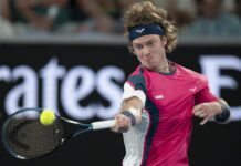 Триумфальное возвращение Рублева на корт в Монпелье ace4f55f-03ea-420d-a258-4e513634eaf0-67ed9f08